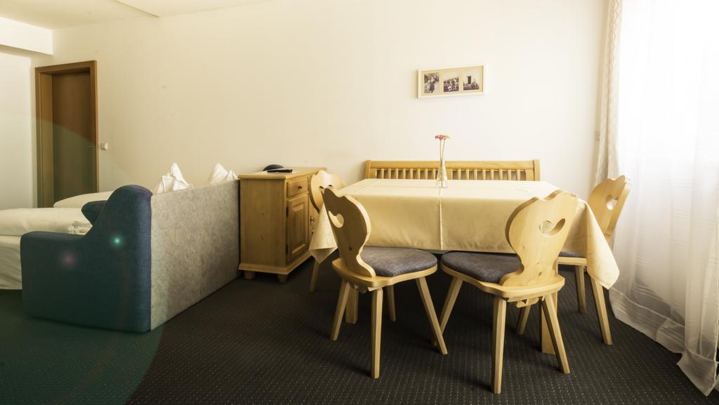Cityhouse Apartments Schladming Habitación foto